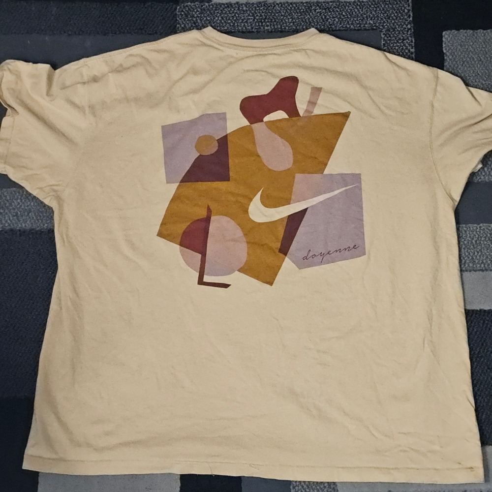 Nike SB x Doyenne M2Z T-Shirt Ungendered XXL Sesame Excellent